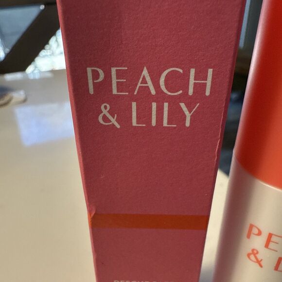 Peach & Lily Rescue Party Barrier Restore Serum Full Size 30ml/1oz NIB - Picture 2 of 7
